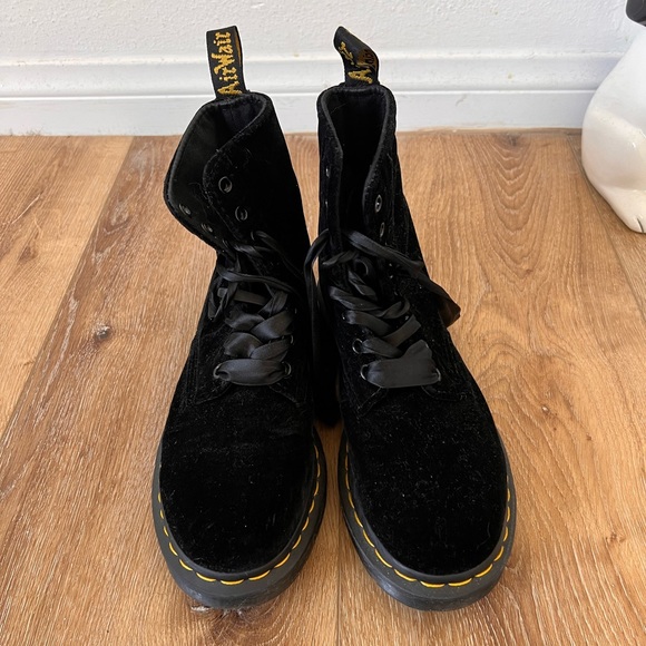 Doc Martens Pascal Velvet Boot - Picture 1 of 4